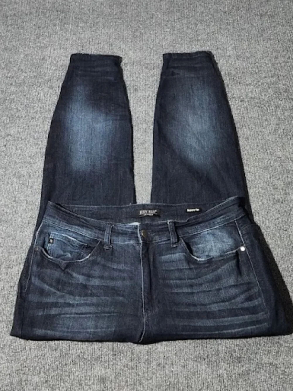 Judy Blue Woman's Skinny Fit Jeans Size 14W - Picture 2 of 5